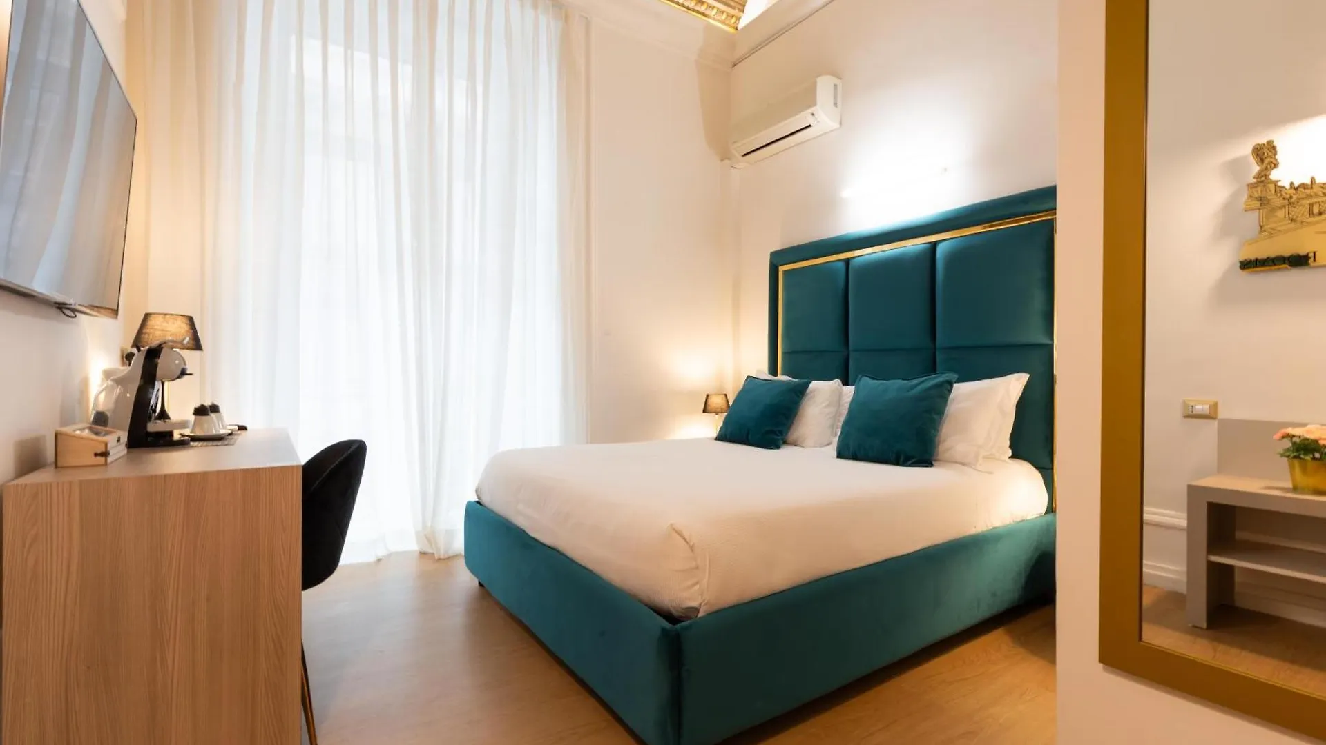 Cavour Luxury Rooms Roma Itália