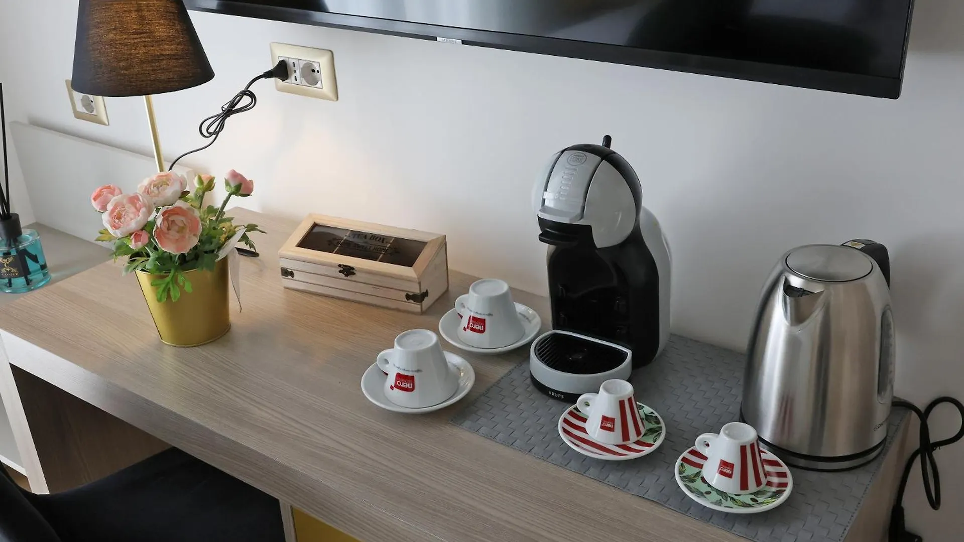 Cavour Luxury Rooms - Lr Collection Рим Гостевой дом