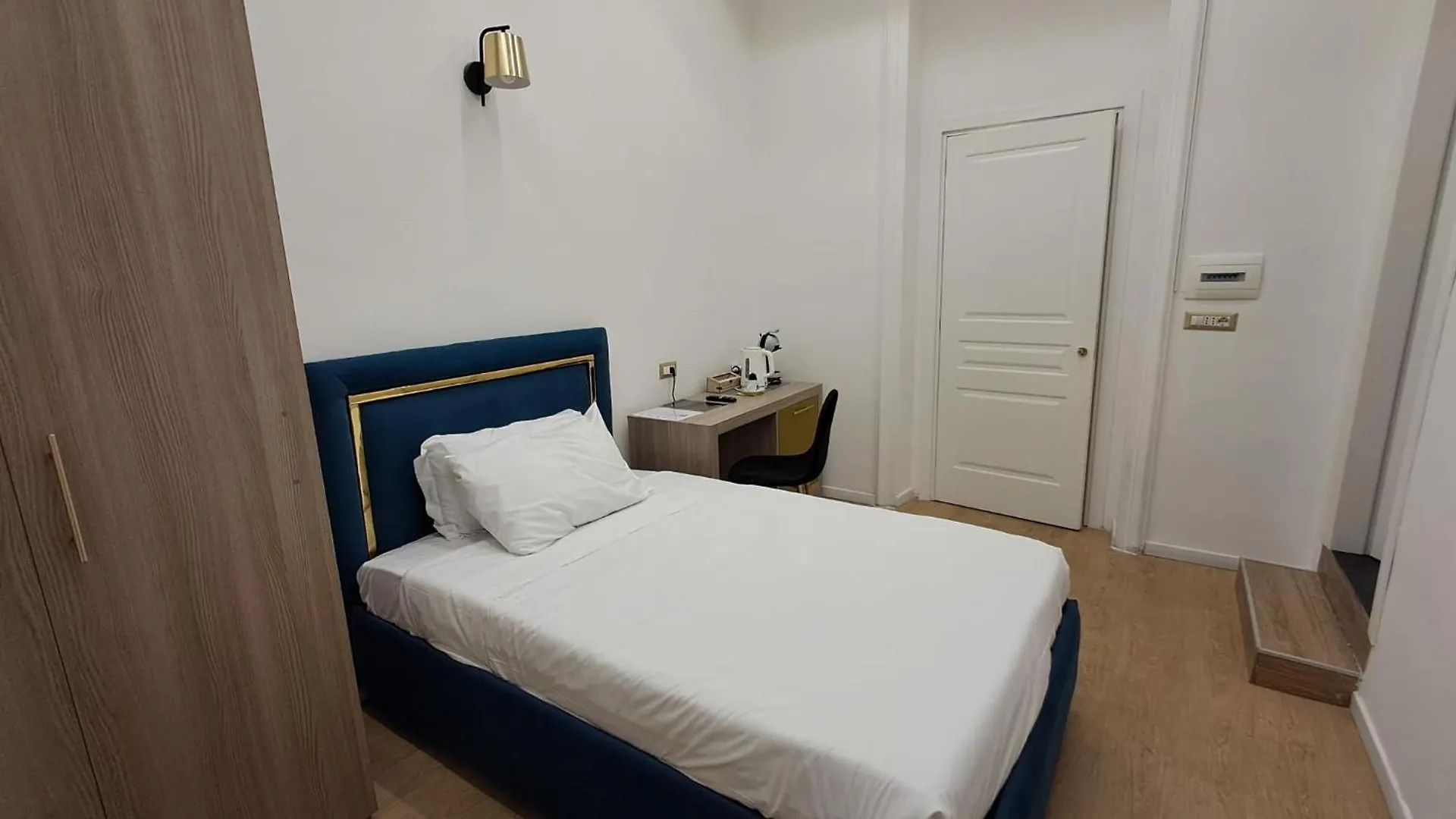 Cavour Luxury Rooms - Lr Collection Рим