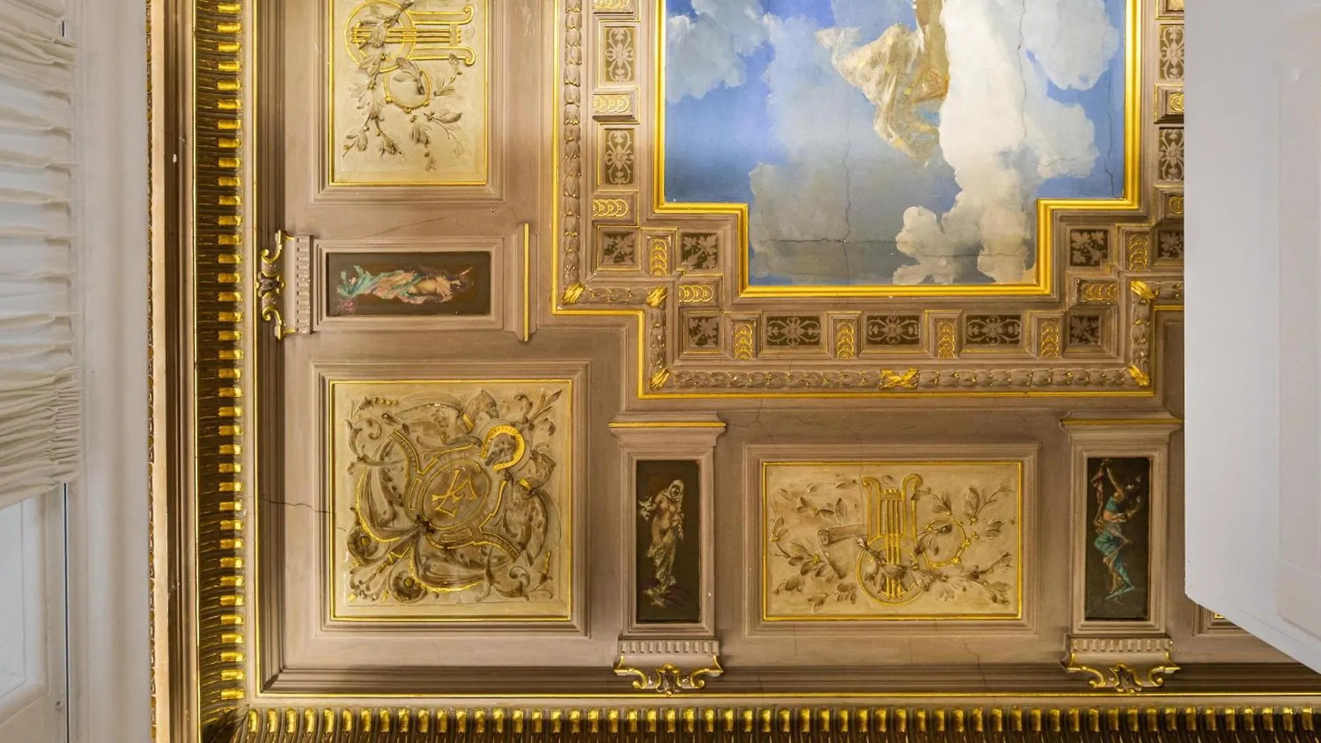 Cavour Luxury Rooms - Lr Collection Rome Maison d'hôtes